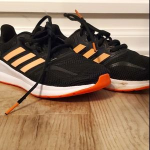 girls adidas sneakers